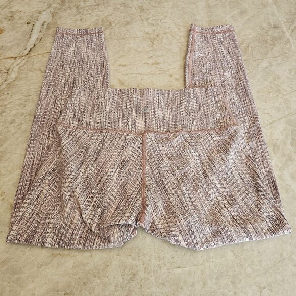 Lululemon Wunder Under High Rise Leggings - Picture 6 of 11